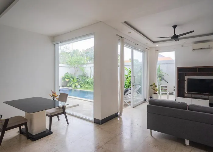 And Surf Blue Margarita Villa Canggu (Bali)