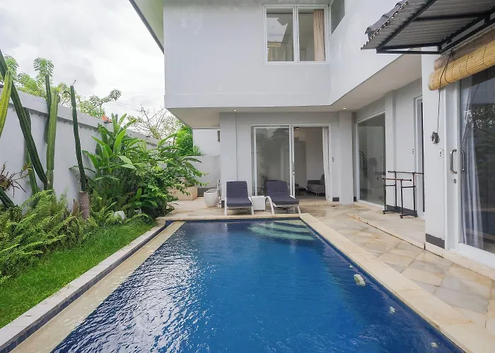And Surf Blue Margarita Canggu (Bali)